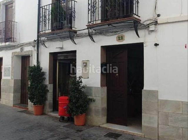 Masía en venta en Yunquera. CASA CON LOCAL COMERCIAL EN YUNQUERA. Masías.