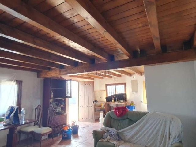 Masía en venta en Yunquera. Casa de campo en el Parque Nacional de la Sierra de las Nieves. Masías.
