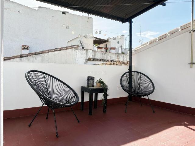 Masía en venta en Yunquera. Espectacular casa de pueblo con terraza y trastero independiente en Yunquera. Masías.