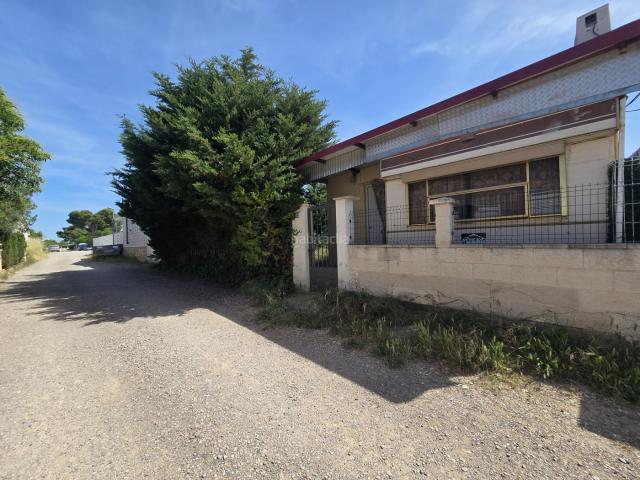 Masía en venta en Zaragoza, Garrapinillos. Masías.