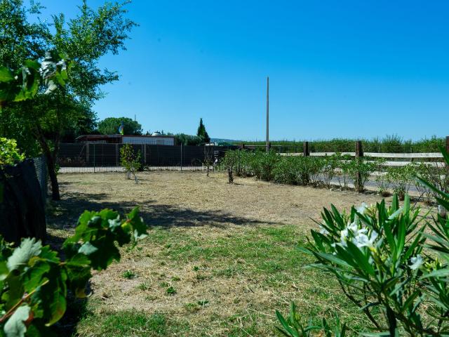 Masía en venta en Zaragoza, Garrapinillos. FINCAS RB OFRECE EXCLUSIVO TERRENO CON DOS MOBIL HOME A ESTRENAR + NAVE DE 600m2. Masías.