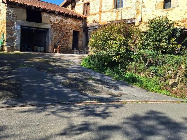 Masía en venta en Abadiño. CASERIO UNIFAMILIAR DE 696 M2 POSIBILIDAD BIFAMILIAR, EN VENTA EN MENDIOLA, ABADIÑO. Masías.