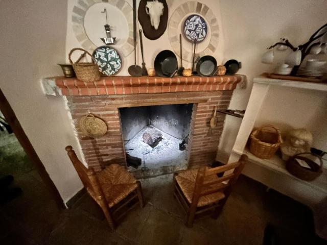 Masía en venta en Abrucena. Finca rústica con terreno en Abrucena, Andalucía. Masías.