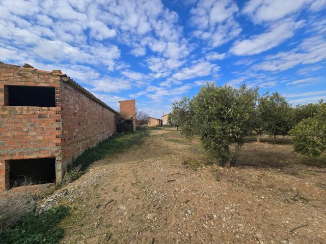 Masía en venta en Aitona. Masías.