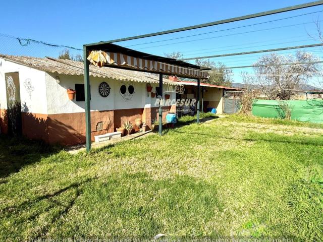 Masía en venta en Almodóvar del Río. Casa con terreno en Cuevas Bajas, Córdoba. Masías Almodóvar del.