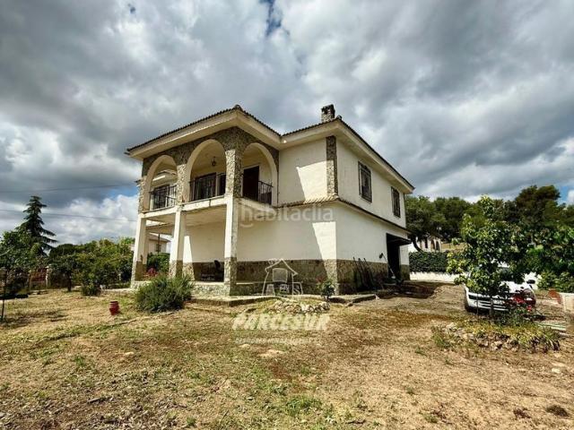 Masía en venta en Almodóvar del Río. Casa con Terreno HIPOTECABLE en Cuevas Bajas. Masías Almodóvar del.