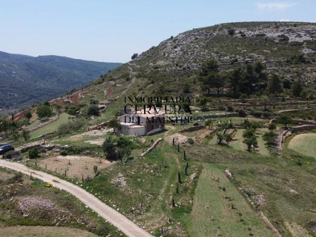 Masía en venta en Albocàsser. Masías.