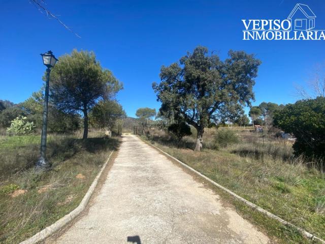 Masía en venta en Aldea del Fresno. Oportunidad. Masías Aldea del.