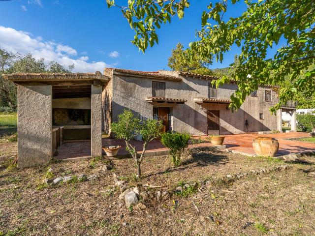 Masía en venta en Alfara de Carles. Masía en lugar con encanto. Masías Alfara de.
