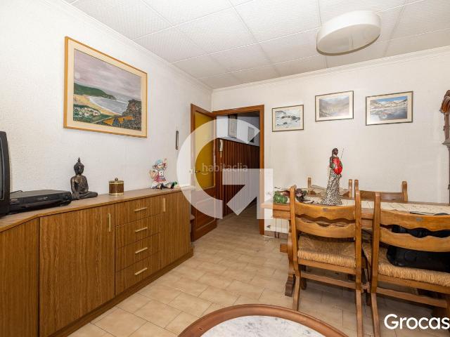 Masía en venta en Alguaire. Casa en Alguaire para reformar, con encanto, amplitud y múltiples posibilidades. Masías.