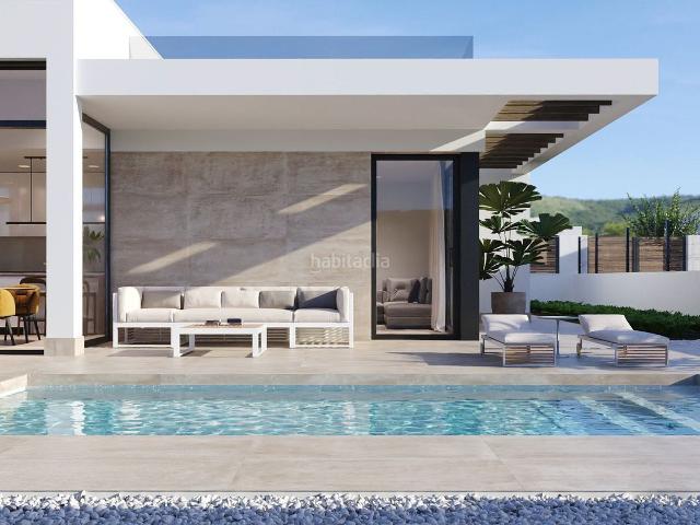 Masía en venta en Alhama de Murcia, Condado de Alhama. Vivienda de obra nueva en exclusivo campo de golf con piscina privada y solárium. Masías Alhama de.