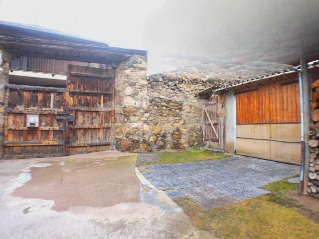 Masía en venta en Alp. Masia ceretana a Alp. Masías.