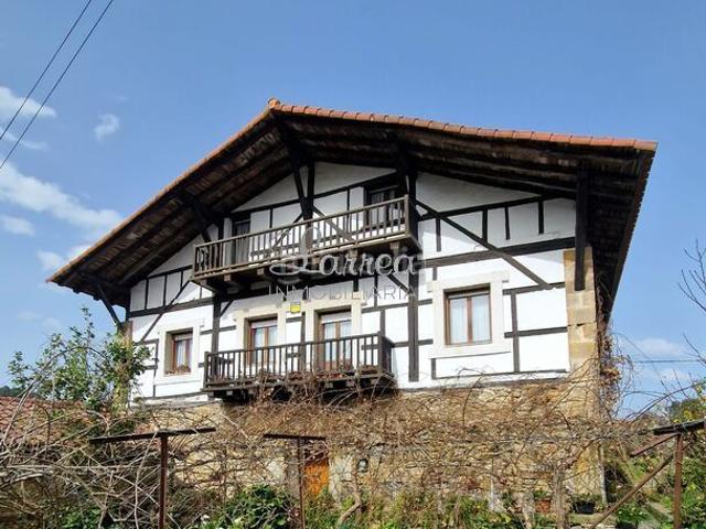 Masía en venta en Amorebieta Etxano. SE VENDE CASERIO TRADICIONAL en AMOREBIETAETXANO. Masías Amorebieta.