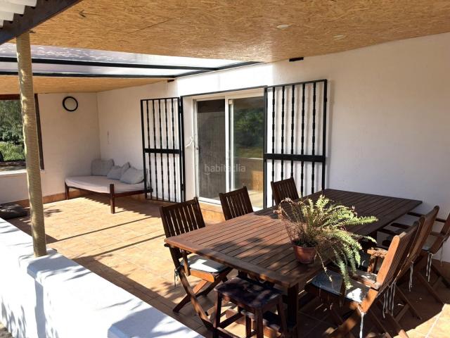 Masía en venta en Ascó Costa Dorada. Hermosa finca autosuficiente en 4,7 hectáreas con comodidades modernas y vida sostenible. Masías.