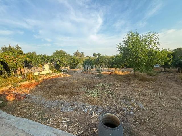 Masía en venta en Arahal. Casa rural en venta en Arahal. Masías.
