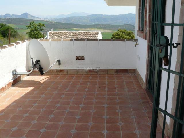 Masía en venta en Archidona. BUENA FINCA RUSTICA CON CASA EN ARCHIDONA. Masías.