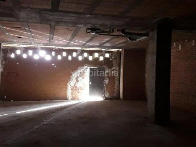 Masía en venta en Arganda del Rey, Centro. Local en venta en calle Cortinas Cervantes. Masías Arganda del.