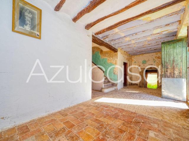 Masía en venta en Banyeres de Mariola. Estupenda Masía en venta con parcela rústica de 23.000m2 junto a Banyeres de Mariola. Masías Banyeres de.