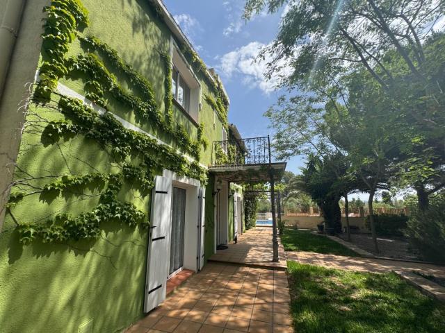 Masía en venta en Banyeres del Penedès. Finca exclusiva en Santa Oliva Baix Penedès. Masías Banyeres del.