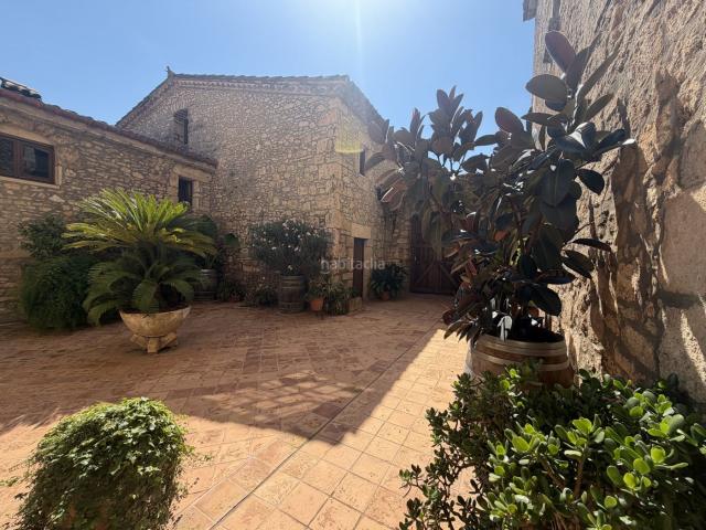 Masía en venta en Banyoles. Masías.