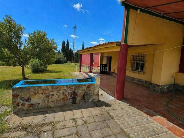 Masía en venta en Badajoz, Las Vaguadas. SE VENDE PARCELA PROINDIVISO EN CAMINO DE ÁNIMAS. Masías.