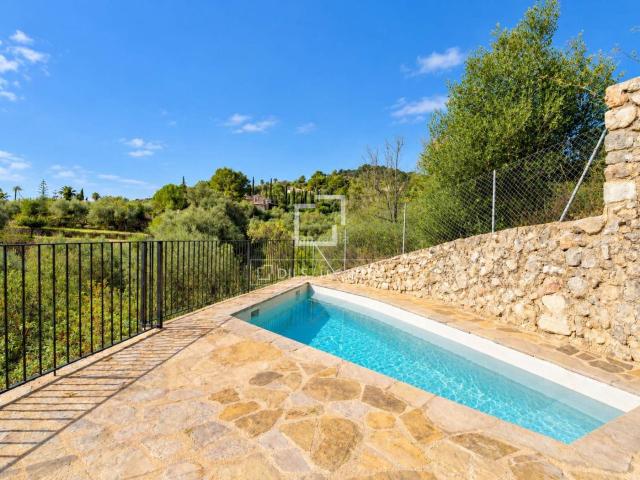 Masía en venta en Baleares Alaró. Casa rural de 4 dormitorios en venta en Alaró, Islas Baleares. Masías.