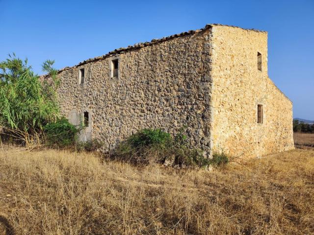 Masía en venta en Baleares Felanitx, Felanitx Poble. Finca rústica con casa a reformar en Felanitx. Masías.