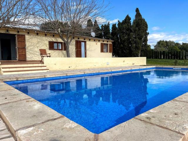 Masía en venta en Baleares Manacor, Porto Cristo. Finca rústica totalmente legal en Portocristo. Tiene licencia vacacional. Masías.