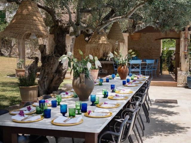 Masía en venta en Baleares Pollença, Pollença Poble. Gran finca con pista de tenis a la venta cerca de Cala San Vicente, Mallorca. Masías.