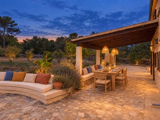 Masía en venta en Baleares Sineu. La cara más tranquila de Mallorca auténtica finca con casa de invitados, piscina y chimenea. Ref. 10336. Masías.