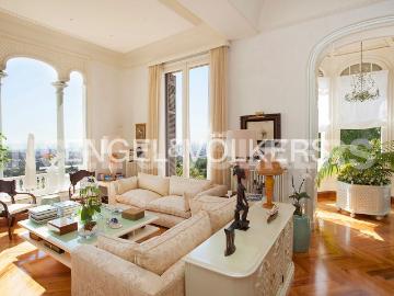 Masía en venta en Barcelona, Sant Gervasi Bonanova. Vila Modernista única en la Bonanova. Masías.