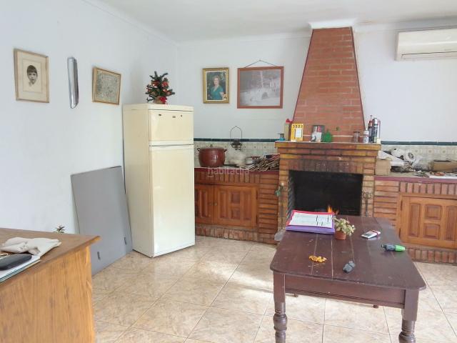 Masía en venta en Benaocaz. CASA DE CAMPO TRADICIONAL CON TERRENO. Masías.