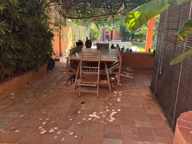 Masía en venta en Benimeli. Magnífica casa de pueblo con piscina privada en el corazón del encantador pueblo de Benimeli. Masías.