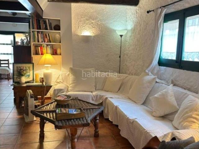 Masía en venta en Bellcaire d´Empordà. Venta de una encantadora villa campestre en Bellcaire dEmpordà. Masías Bellcaire.