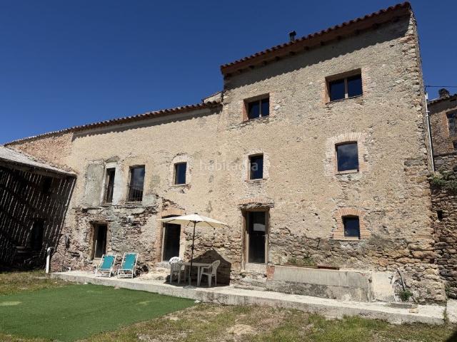 Masía en venta en Bellver de Cerdanya. Masía rehabilitada con posibilidad de hacer 3 casas más de 150m2. Masías Bellver de.