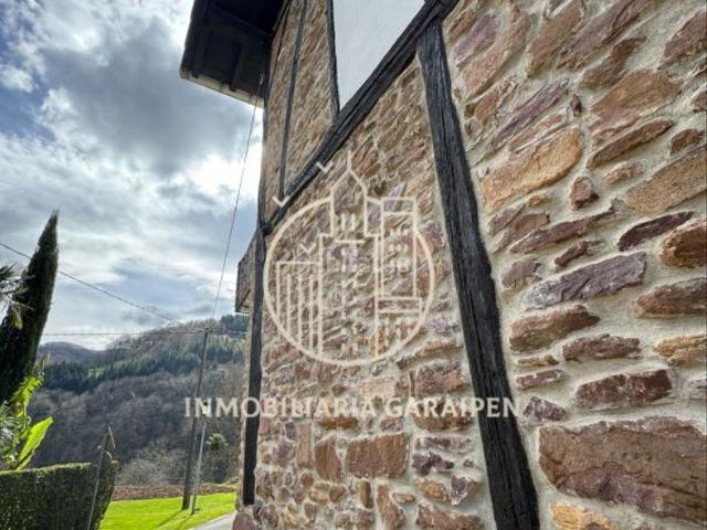 Masía en venta en Berastegi. Caserío con encanto terreno urbanizable y gran finca rústica en Eldua auzoa, Berastegi. Masías.