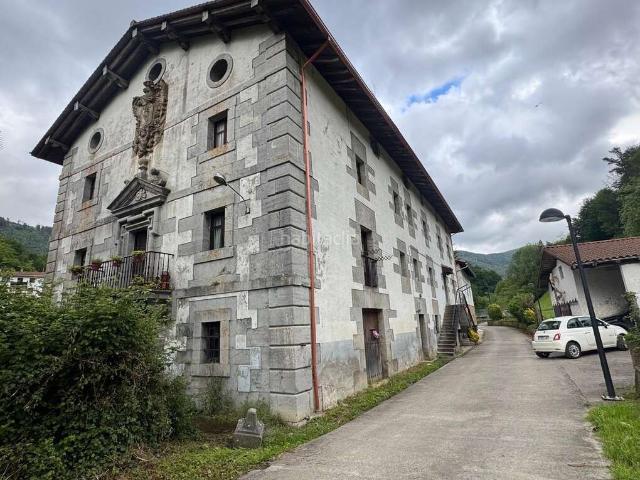 Masía en venta en Berrobi. ESPECTACULAR CASERIO EN BERROBI. Masías.