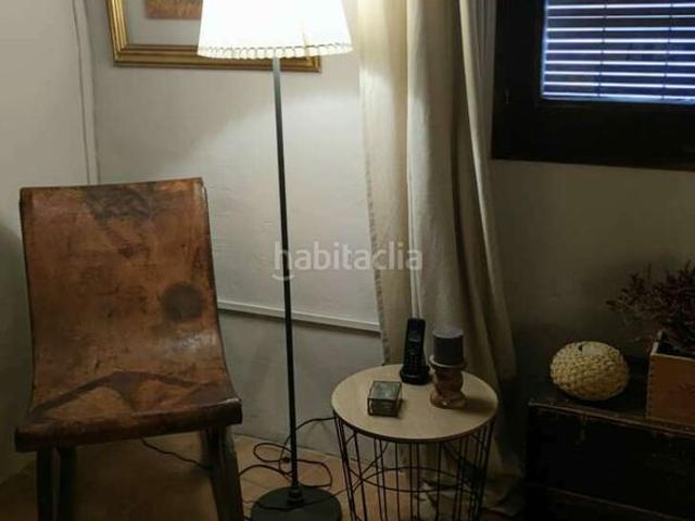 Masía en venta en Besalú. Bonita casa de pueblo situada en Besalú. Masías.
