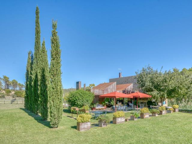 Masia en venta en Boadella d'Empordà