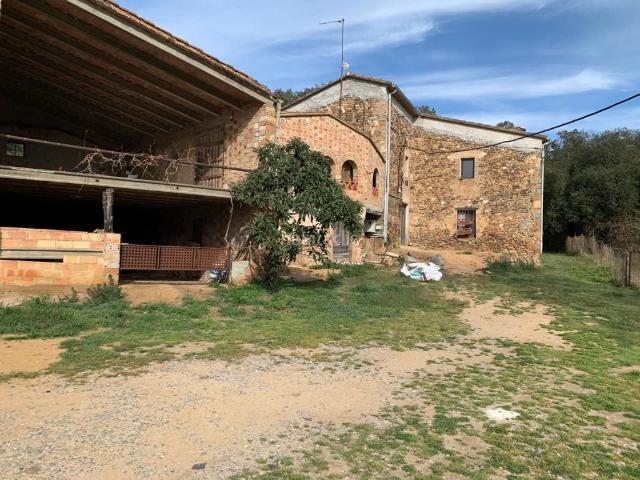 Masía en venta en Brunyola i Sant Martí Sapresa. Masia en Brunyola. Masías Brunyola i Sant Martí.
