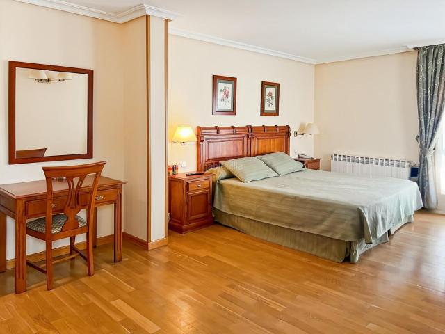 Masía en venta en Buitrago del Lozoya. IMPRESIONANTE PROPIEDAD DE 506 M2 EN BUITRAGO GRAN CASA FAMILIAR CON LICENCIA DE ALOJAMIENTO. Masías Buitrago del.