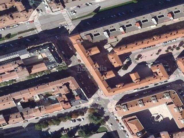Masía en venta en Burgos, Villa Pilar. Venta de Local en Burgos. Masías.