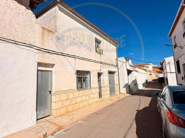 Masía en venta en Campillo de Altobuey. CASA EN VENTA EN CAMPILLO DE ALTOBUEY. Masías Campillo de.