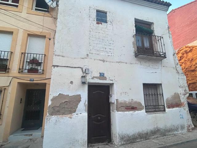 Masía en venta en Campo Real. ? Casa con patio en Campo Real. Masías Campo.