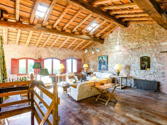 Masía en venta en Camprodon Pirineos. Masías.