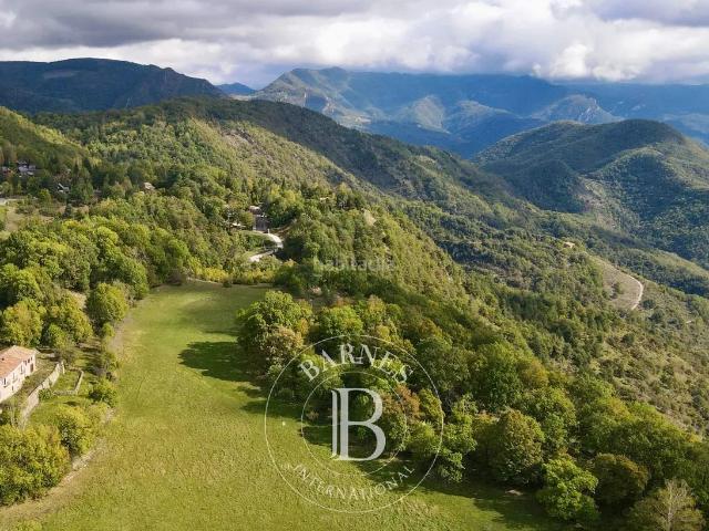 Masía en venta en Camprodon Pirineos. Masías.