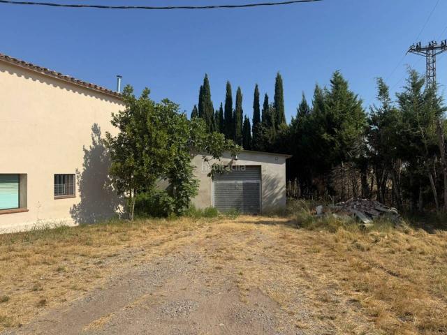 Masía en venta en Canovelles. Venta de casa rústica, nave y locales en Canovelles!. Masías.
