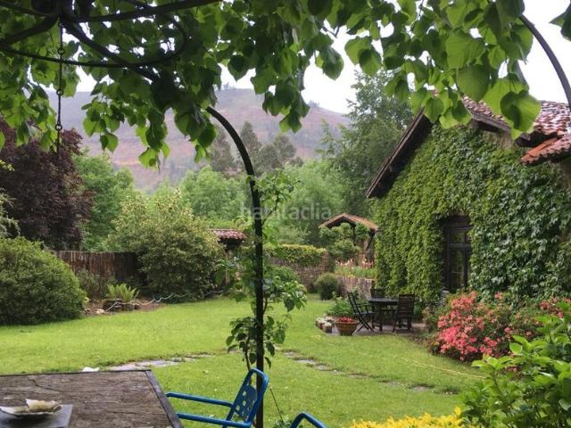 Masía en venta en Cabuérniga. Casa Montañesa Tradicional en Renedo de Cabuerniga. Masías.
