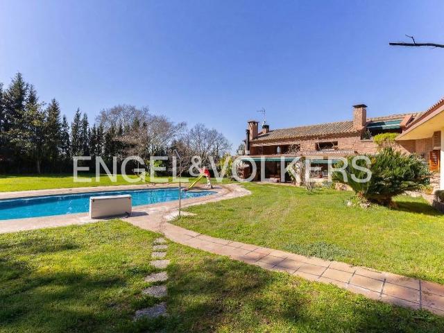 Chalet en venta en Caldes de Montbui. Finca exclusiva en de Caldas de Montbui. Chalets Caldes de.