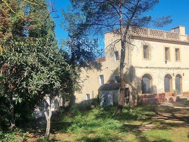 Masía en venta en edificio Moli Cube, Torrelavit, de 875 m² 10 habitaciones por 525.000